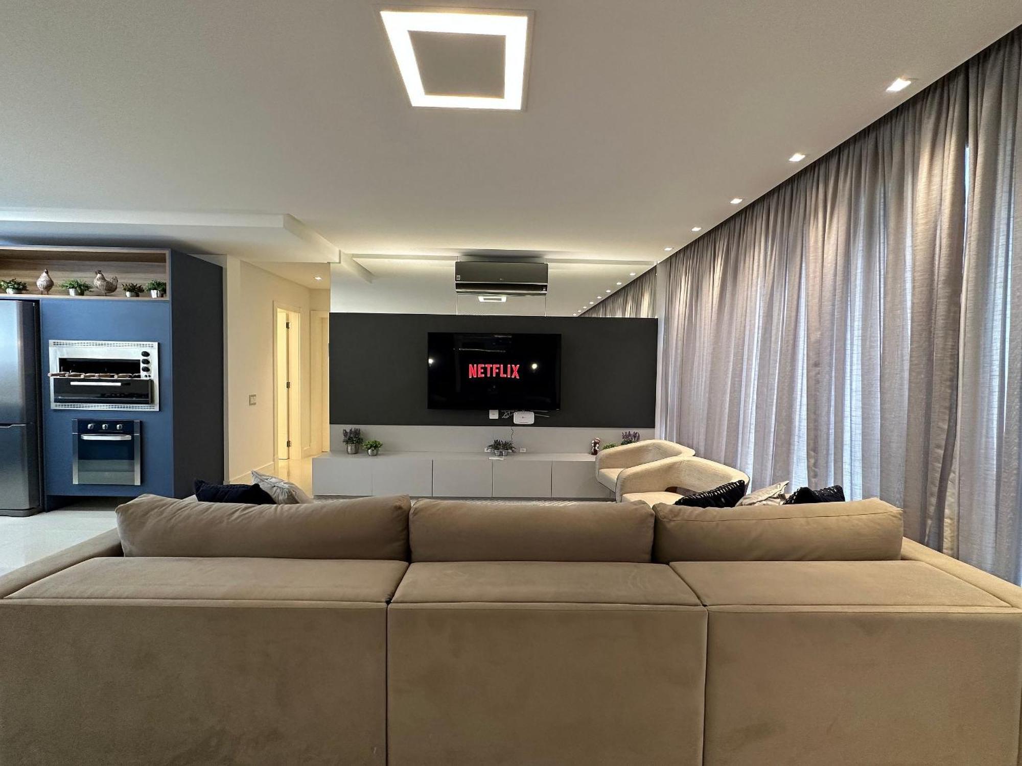 Ca01- 4 Suites| Alto Padrao | 2 Garagens| Churrasq Apartamento *