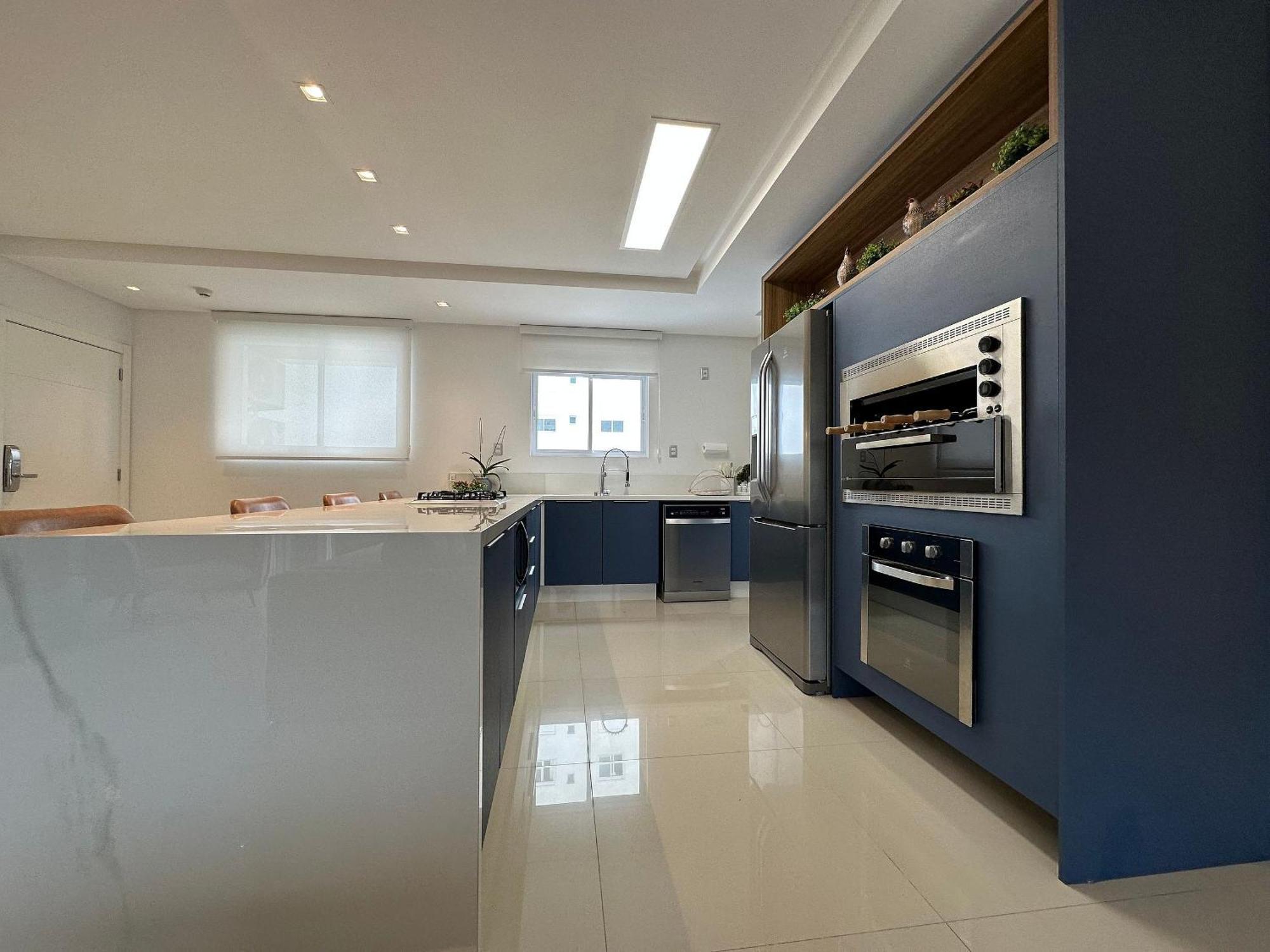 Apartamento Ca01- 4 Suites| Alto Padrao | 2 Garagens| Churrasq