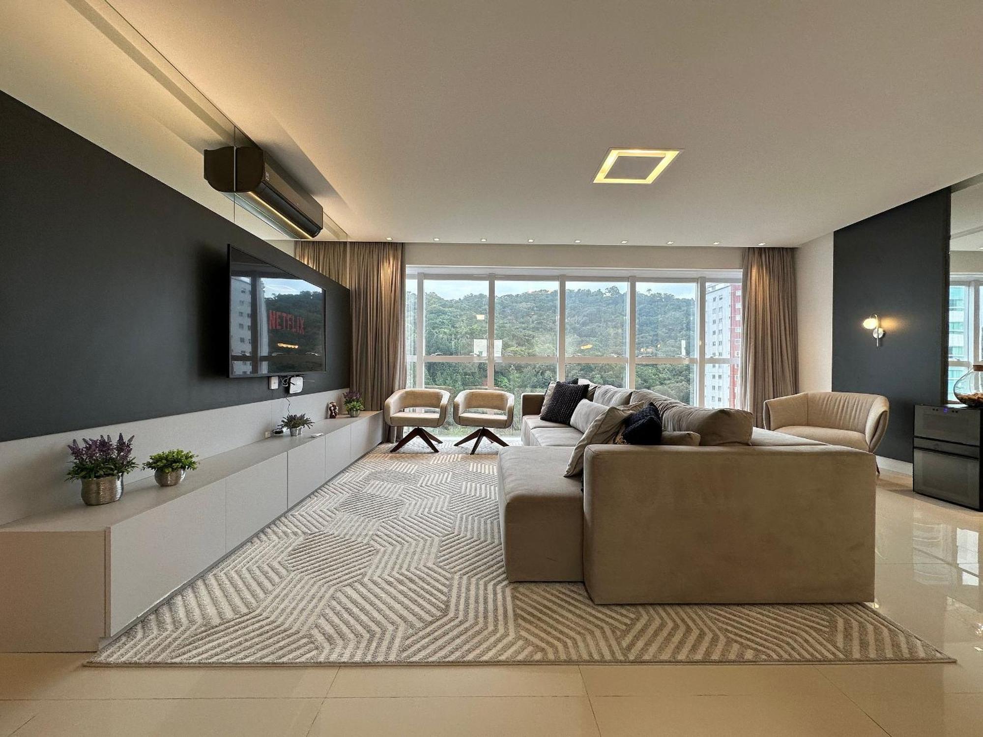 Ca01- 4 Suites| Alto Padrao | 2 Garagens| Churrasq Balneario Camboriu