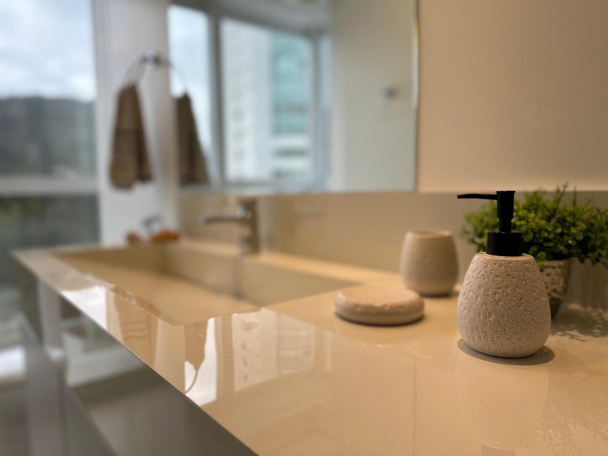 Apartamento Ca01- 4 Suites| Alto Padrao | 2 Garagens| Churrasq Balneario Camboriu