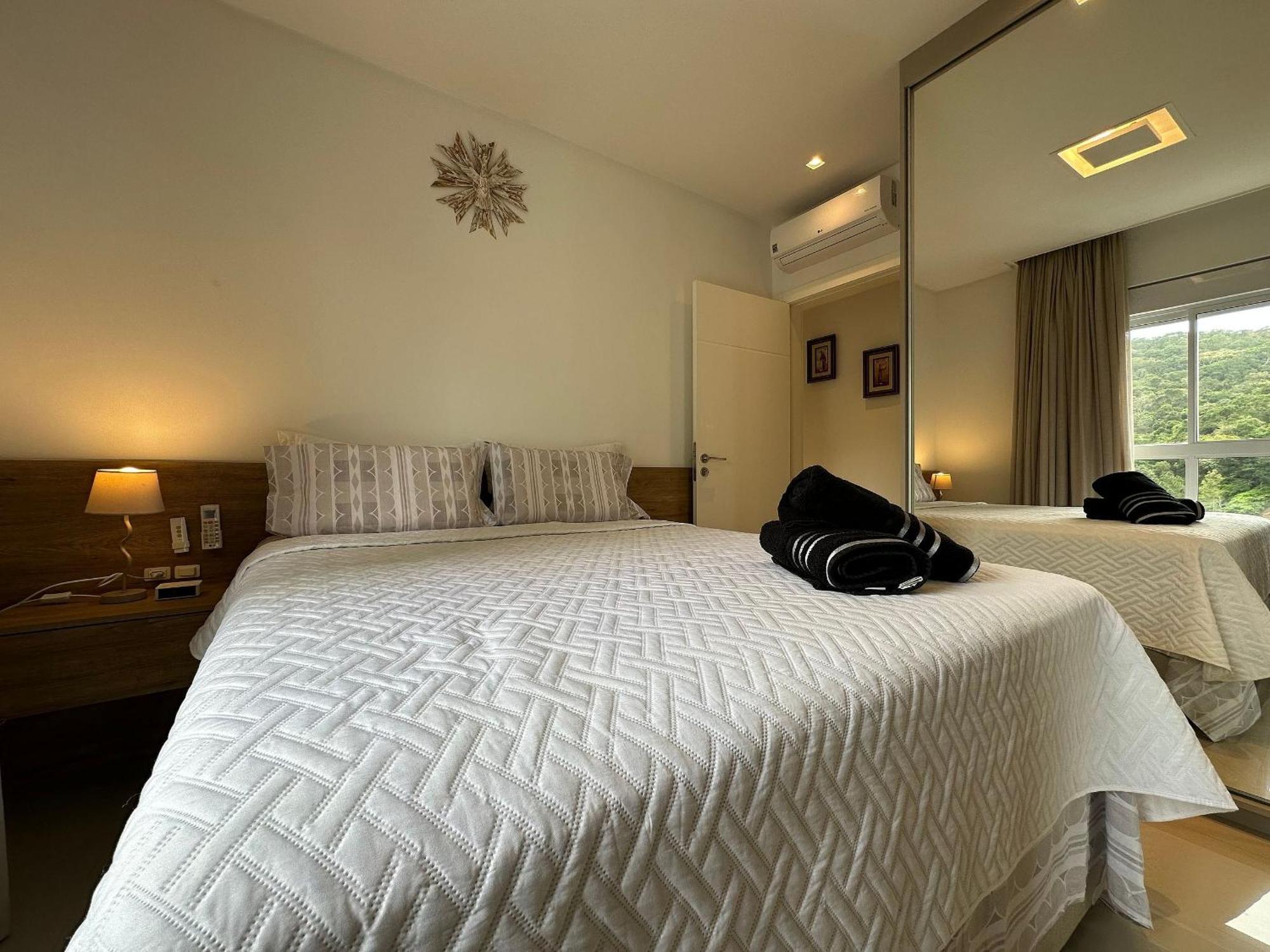 Ca01- 4 Suites| Alto Padrao | 2 Garagens| Churrasq Balneario Camboriu