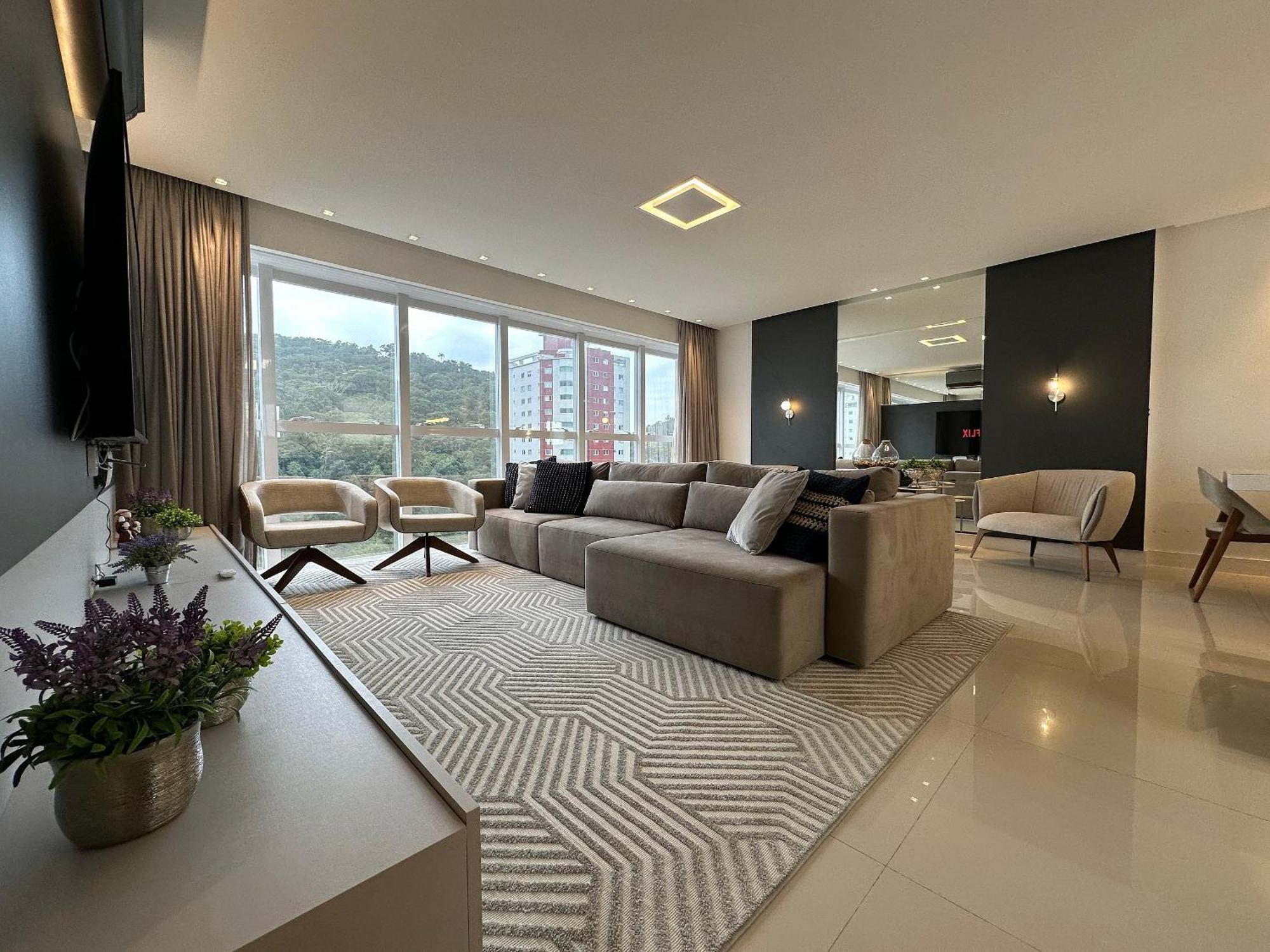 Apartamento Ca01- 4 Suites| Alto Padrao | 2 Garagens| Churrasq Balneario Camboriu